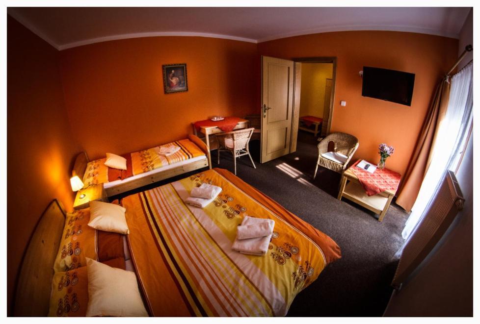 Horsky Hotel Snezenka Hyncice pod Susinou Exterior foto